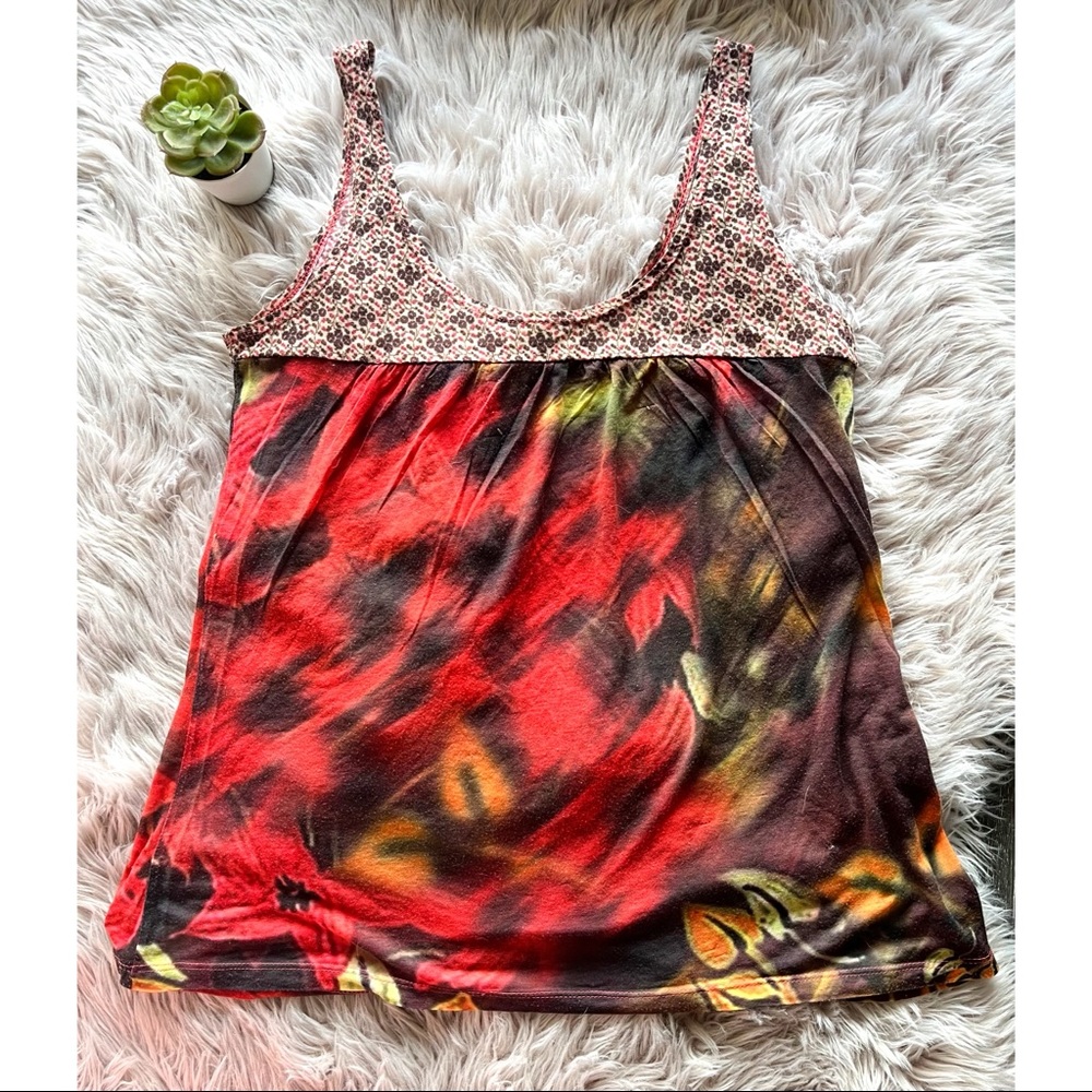 🧡 UO Kimchi Blue Top (M)